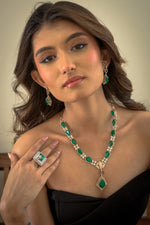 Load image into Gallery viewer, EMERALD ESSENCE diamond set
