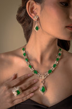 Load image into Gallery viewer, EMERALD ESSENCE diamond set
